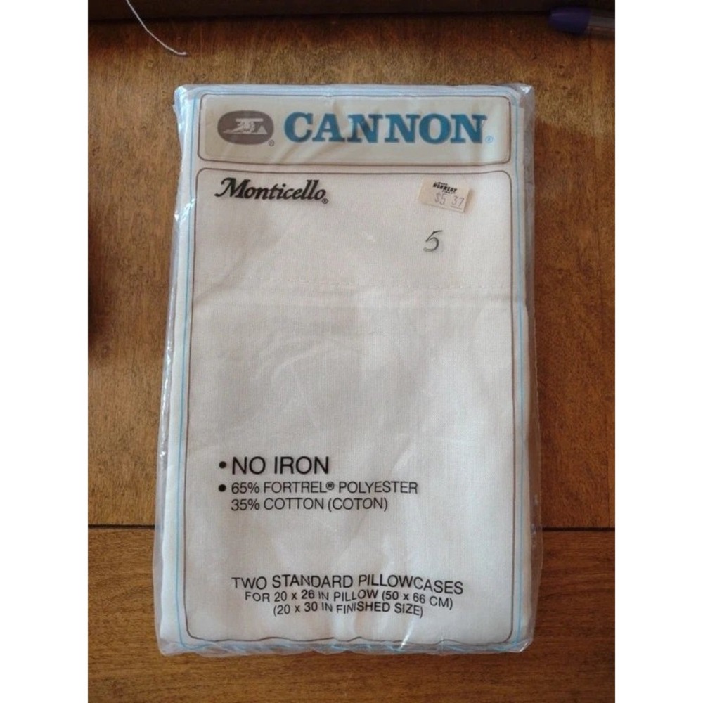 Vtg Cannon Monticello 2 Standard Pillowcases Cream No Iron Fortrel Cotton US